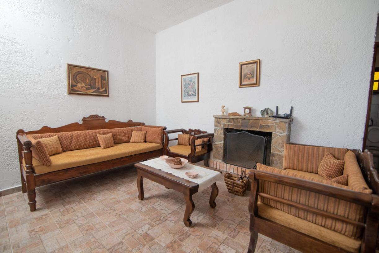 Ligres - 2 Bedrooms Sea View Holiday home Agia Paraskevi (Agios Vasileios, Rethymno)